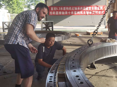 Slewing bearings with an outer diameter of 5300mm was exported to Russia